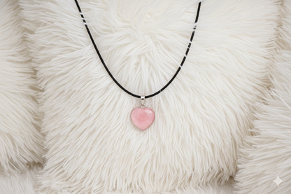 Collar Amuleto Corazón De Cuarzo Rosa 2 Cm.