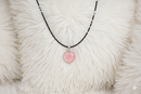 Collar Amuleto Corazón De Cuarzo Rosa 2 Cm.