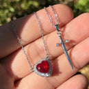 Collar pareja Magnus y Emily (Espada y Corazón)